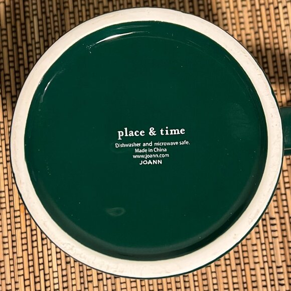 Place & Time ‘TIS THE SEASON TO BE JOLLY Dark Green Ceramic Christmas Mug - Picture 6 of 7